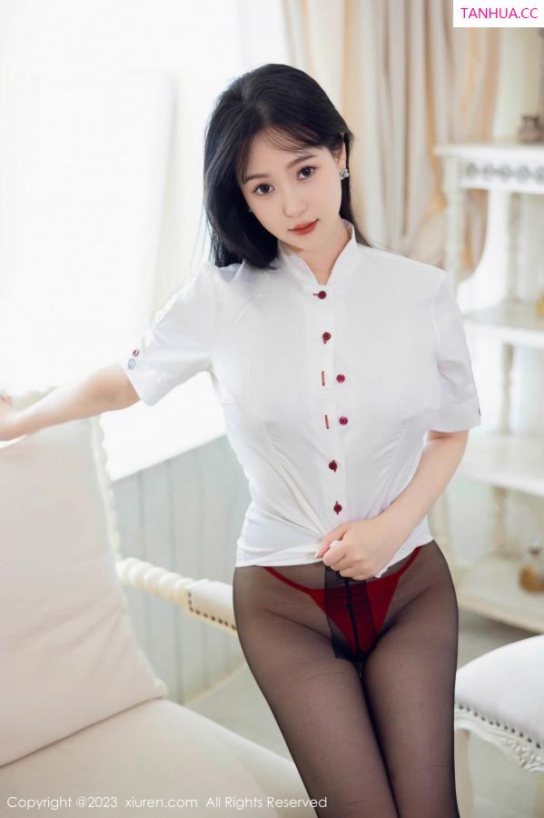   [XiuRen]高清写真图 2023.07.06 No.7037 柚琪Rich 丰腴美臀第27张图片